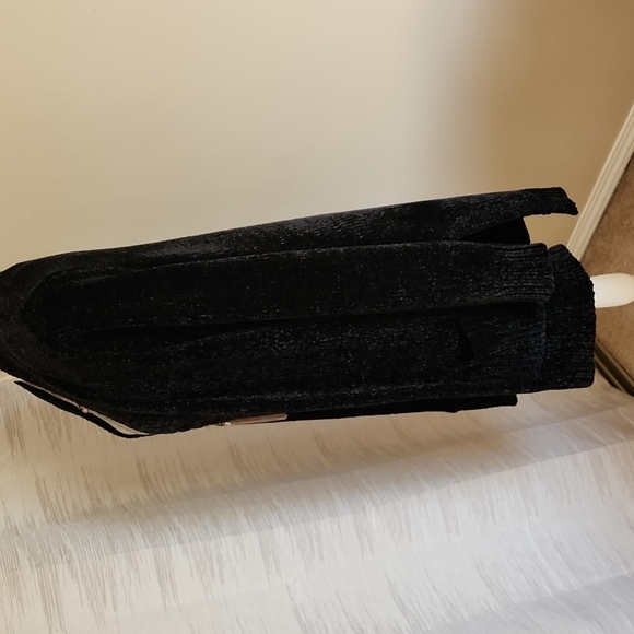 NWT Jones New York Oversize Sweater - Picture 3 of 8